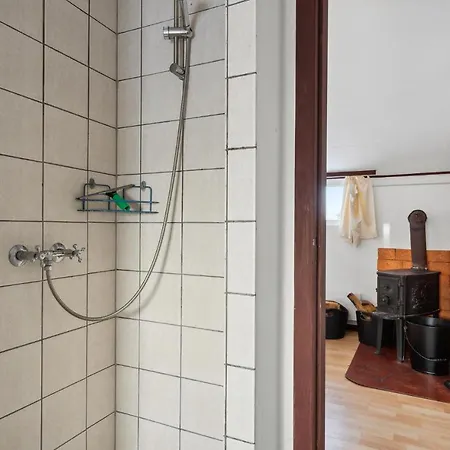 2 Bedroom Lovely In Апартаменты *